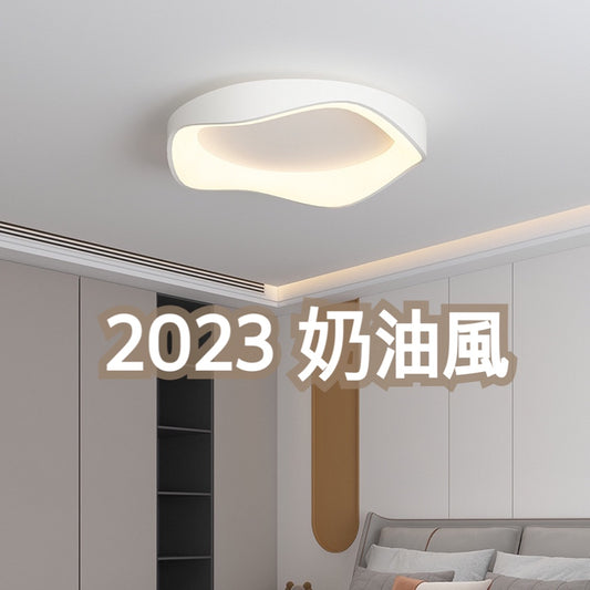 奶油風吸頂燈彎月40cm 調光調色帶遙控